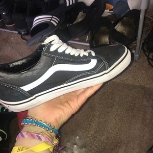 beat up blacc vans